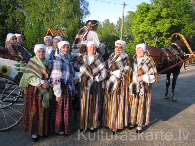 Bērzgales folkloras kopa